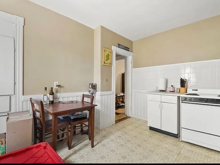 51 Colantha Ave #2 — Photo 6