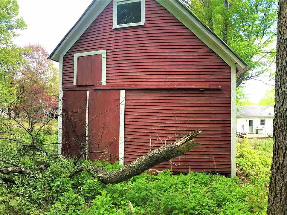 68 Vine St, Brattleboro, VT 05301 Zillow