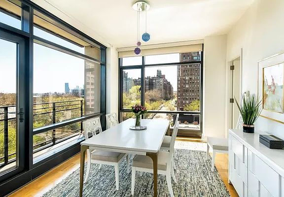 3rd image of 170 E End Ave APT 8A