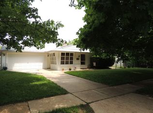 30 Montrose Dr, Newark, DE 19713