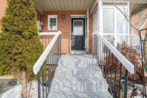 38 Lax Ave Photo 1