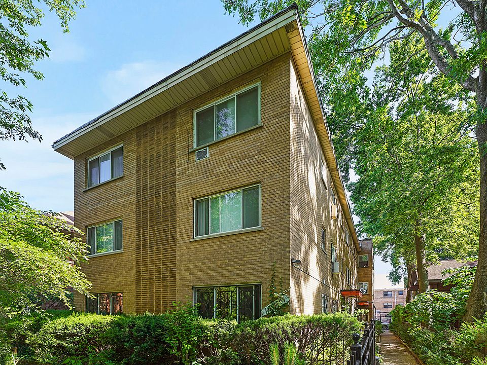 1st image of 1657 W Farwell Ave APT 2C