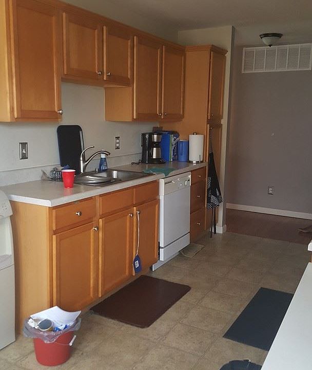2nd image of 1354 Mariner Way