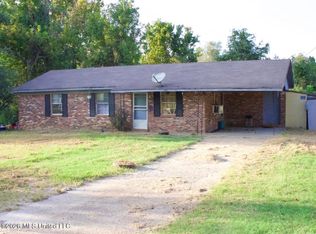 397 Locust St, Hickory Flat, MS 38633