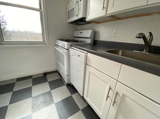 72 Virginia Rd #10D, White Plains, NY 10603