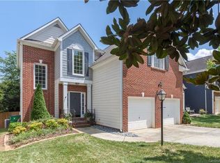 1930 Dunhill Dr, Charlotte, NC 28205