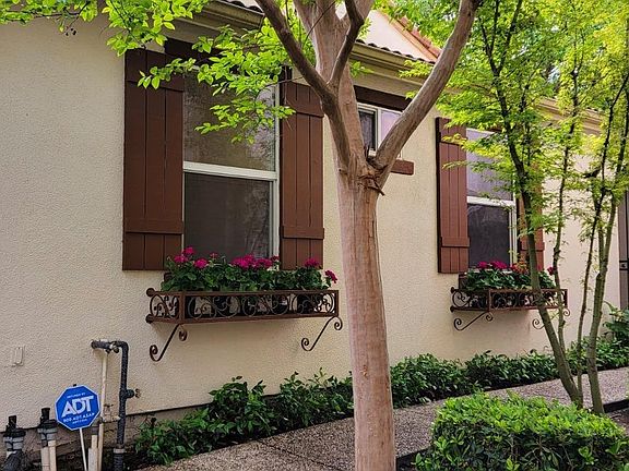 3rd image of 510 Natalino Cir