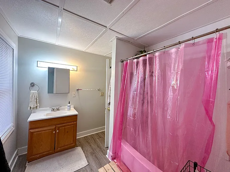 64 Grant Street — Photo 7