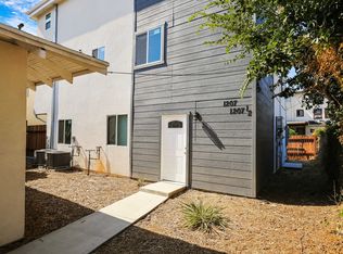 1205 W 37th Dr #1207-1/2, Los Angeles, CA 90007