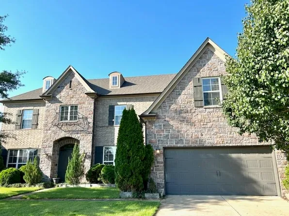 9686 Grays Hollow Cv, Cordova, TN 38018