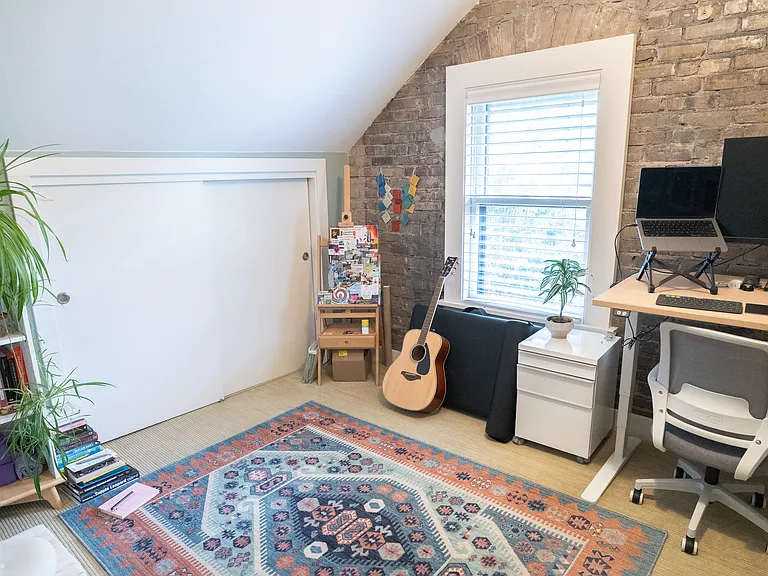 3037 Knox Ave S #301 — Photo 10
