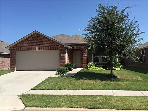 1829 Nightingale Dr Photo 1