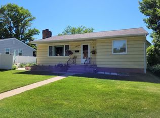 1007 S Merriam Ave, Miles City, MT 59301