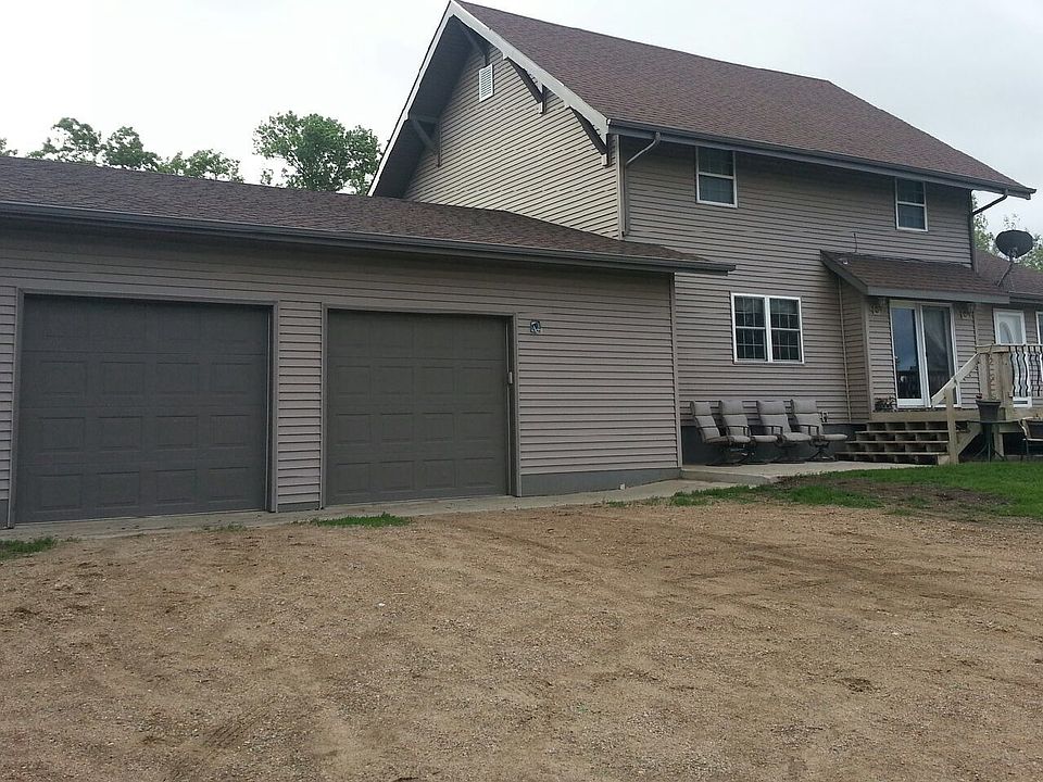 2nd image of 43592 138th St