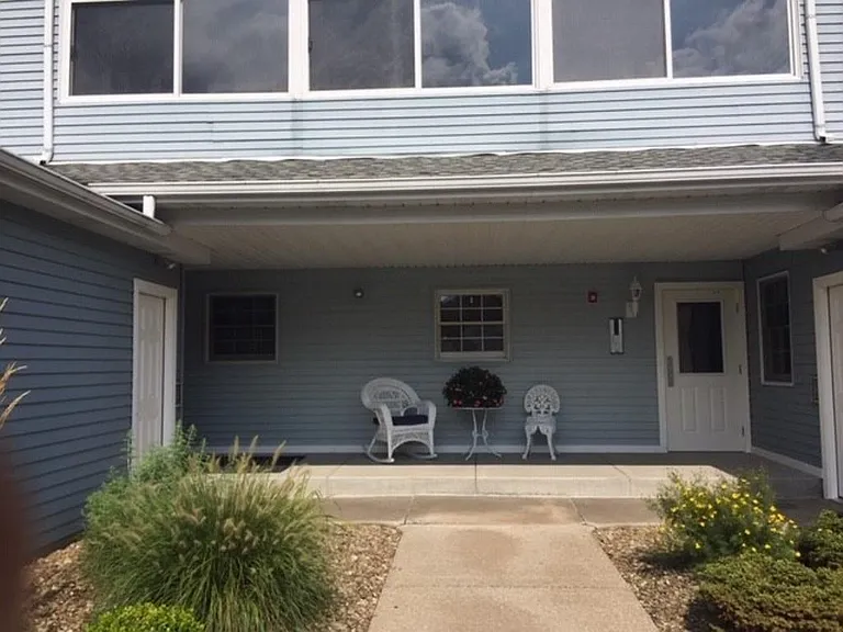 3304 Baer Beach Rd #C11 — Photo 3