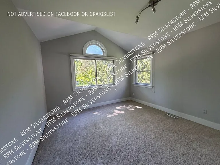 6206 Pine Needle Dr — Photo 9