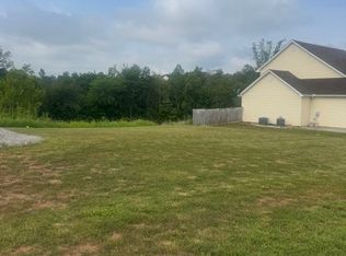 438 Aviators Poin, Eleanor, WV 25070