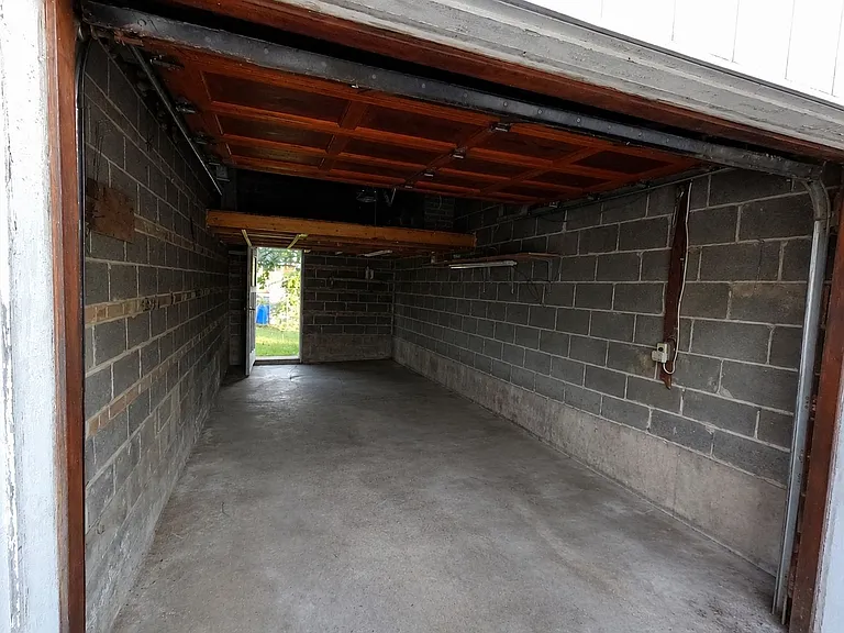 41 Ludgate Dr — Photo 2