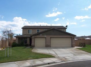 23739 Cathedral Peak Rd, Canyon Lake, CA 92587