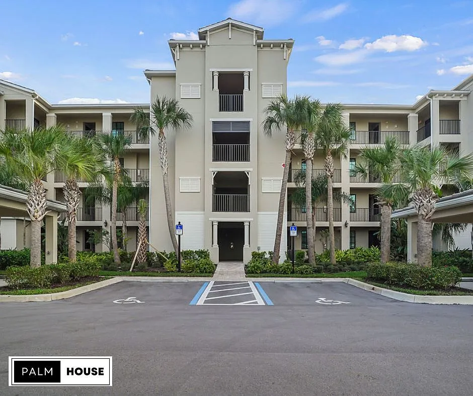 17724 Gawthrop Drive - 302 — Photo 4