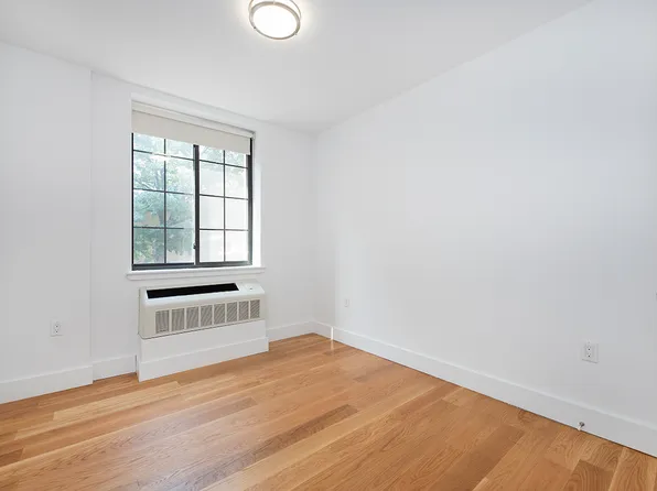 83 Bushwick Place image 1 of 8