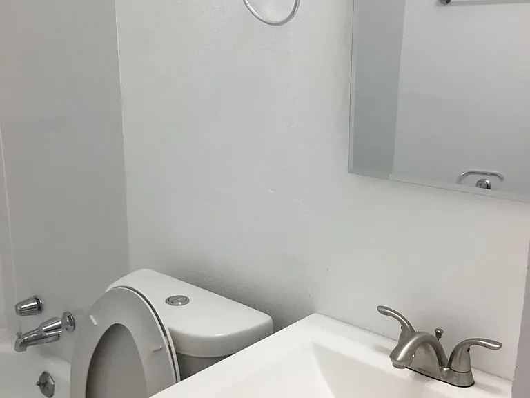 610 S Leggett Dr — Photo 25