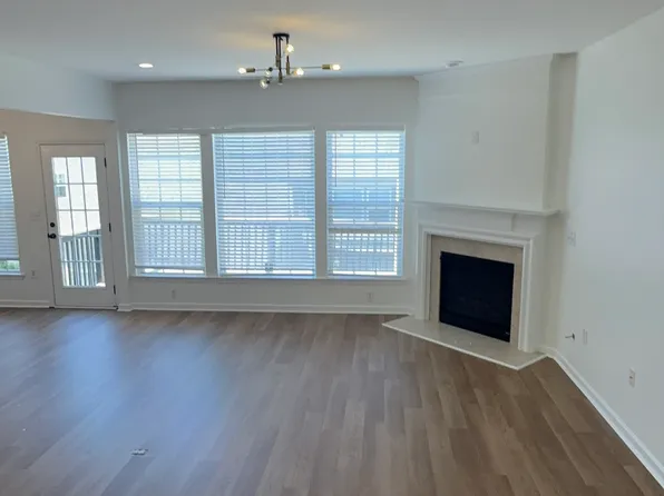 306 Shady Creek Ln, Nashville, TN 37211