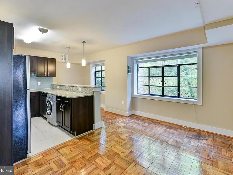 2911 Newark St NW #1 — Photo 2