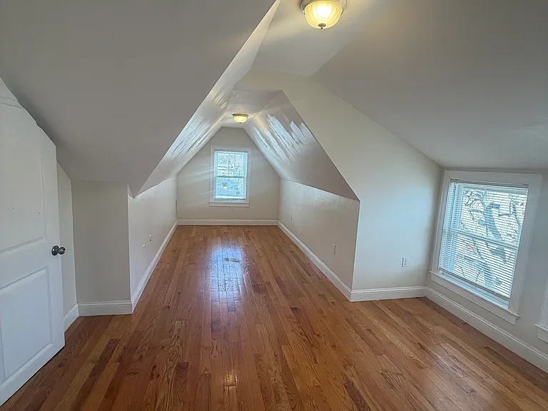 9 Nottingham St #1 — Photo 27