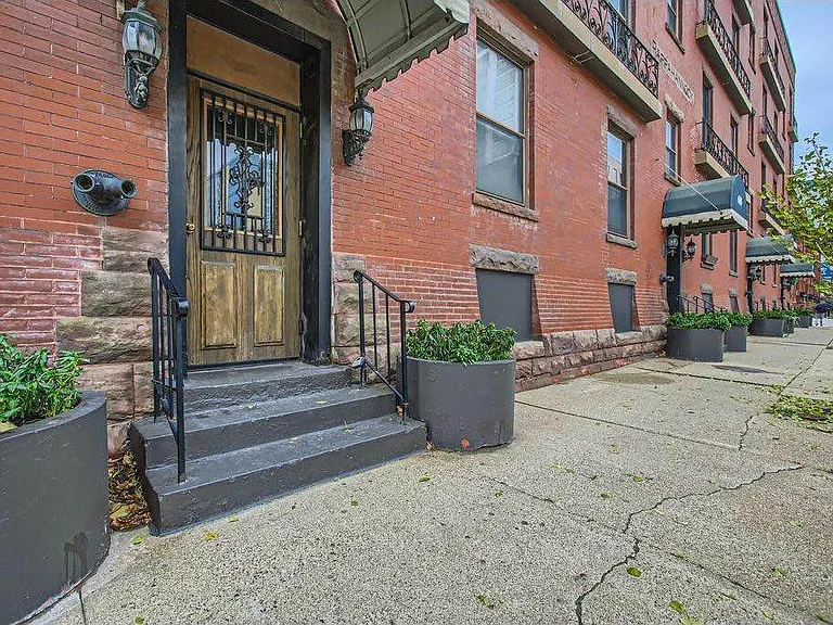 605 S 9th St #3 — Photo 2