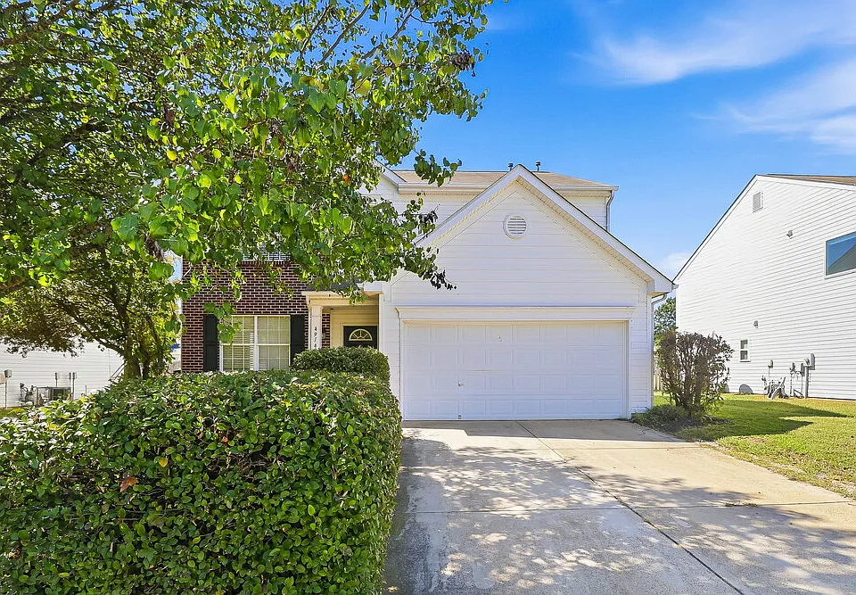 4914 Lifeline Ln