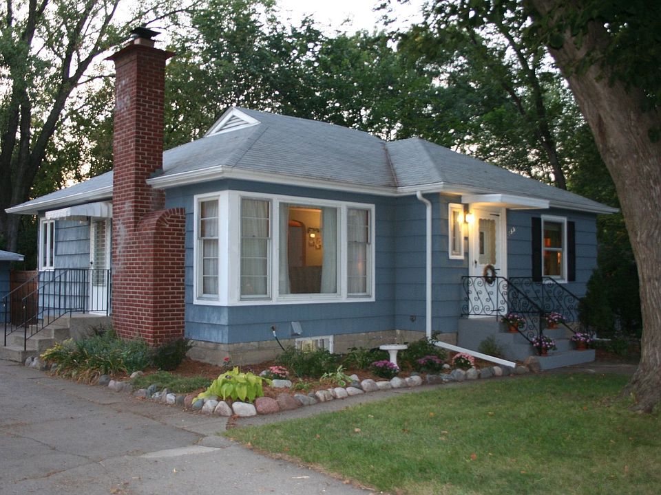 Front of house