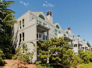 5403 SW View Point Ter, Portland, OR 97239