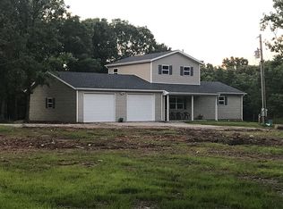 28142 Pelican Dr, Lebanon, MO 65536