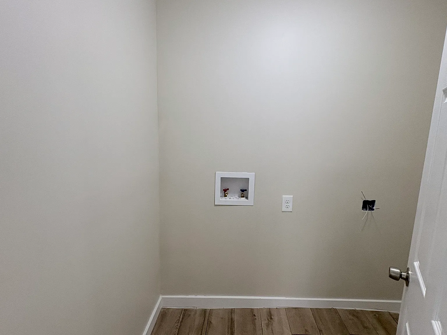 4 bed, 981 sqft, $1,550 — Photo 3