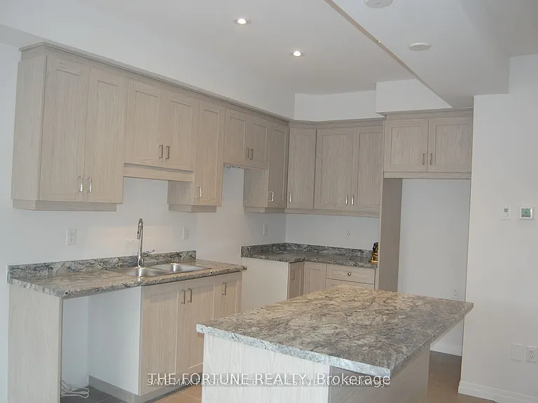 1 Tom Brown Dr #32 — Photo 15