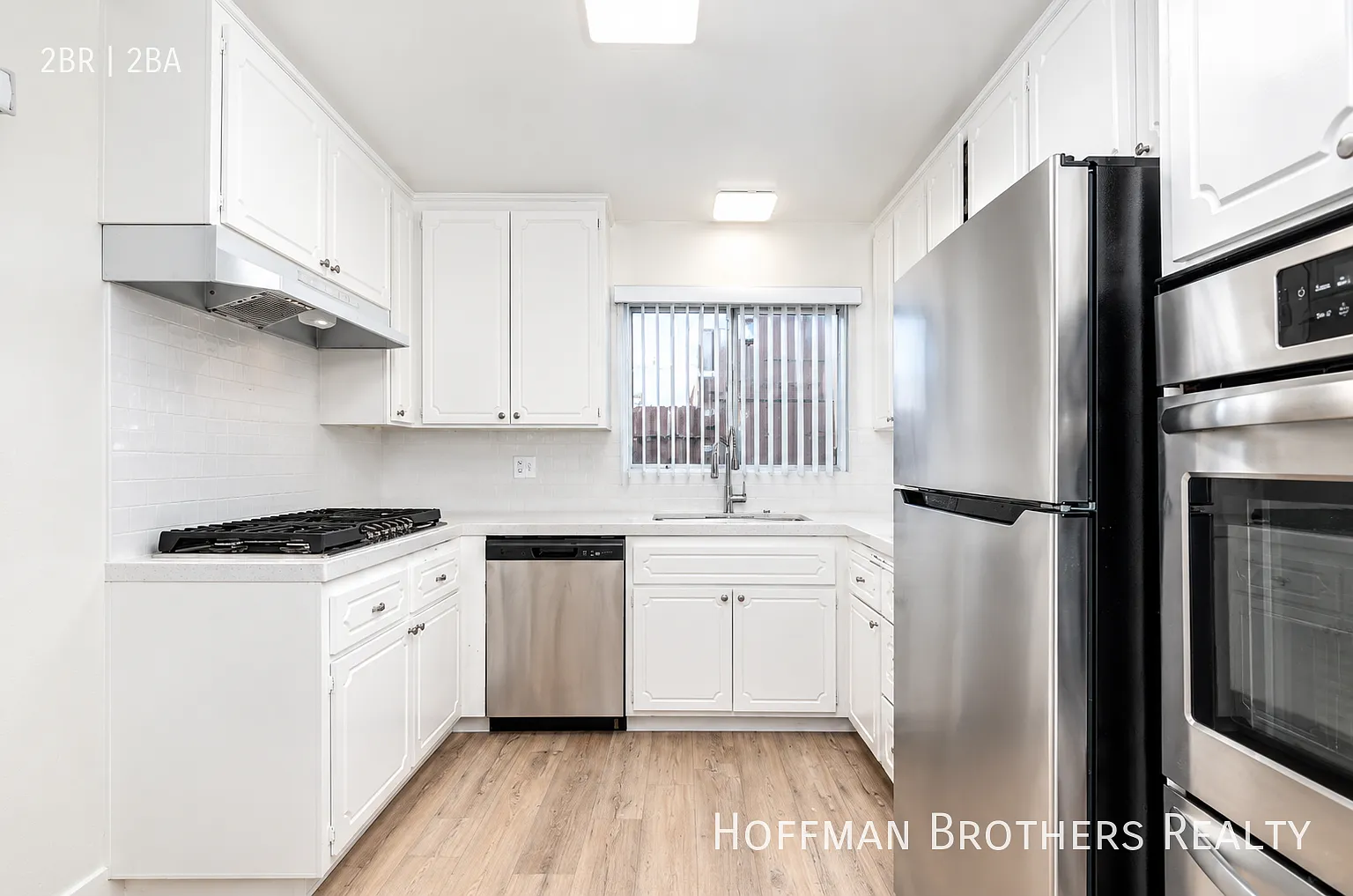 1831 Glendon Ave Los Angeles, CA 90025 — Photo 2