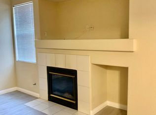 7705 Himalayas Ave UNIT 102, Las Vegas, NV 89128
