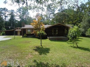 73 Center Rd, Lagrange, GA 30240