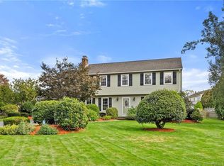 20 Chatham Ln, South Windsor, CT 06074