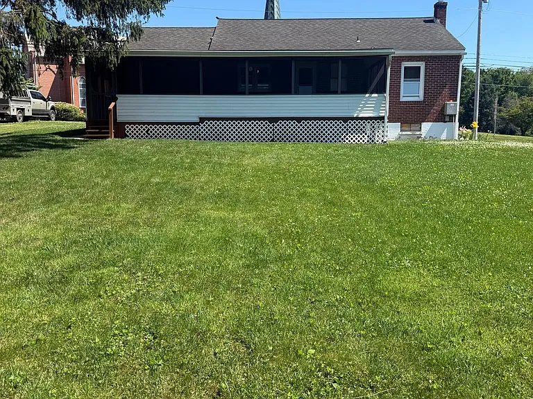 3018 Lincoln Hwy E — Photo 13