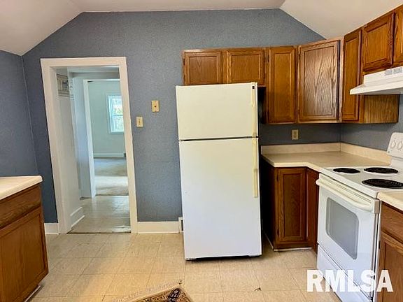 5th image of 511 Main Ave