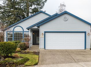 15606 NE Tillamook St, Portland, OR 97230