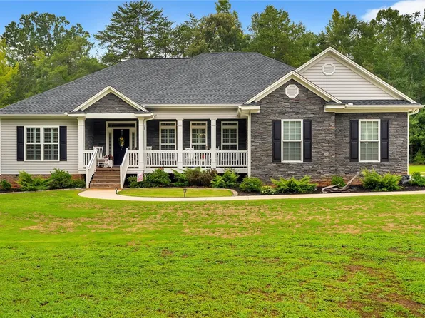 265 Lickville Rd, Belton, SC 29627