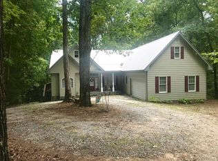 119 South St, Hamilton, GA 31811