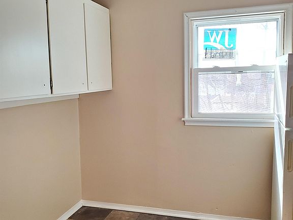 5th image of 125 Park Ave #7
