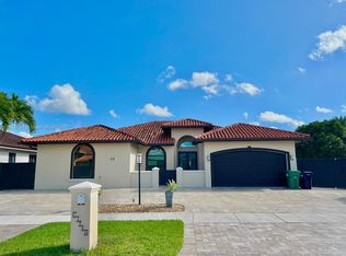 14386 SW 15th St, Miami, FL 33184