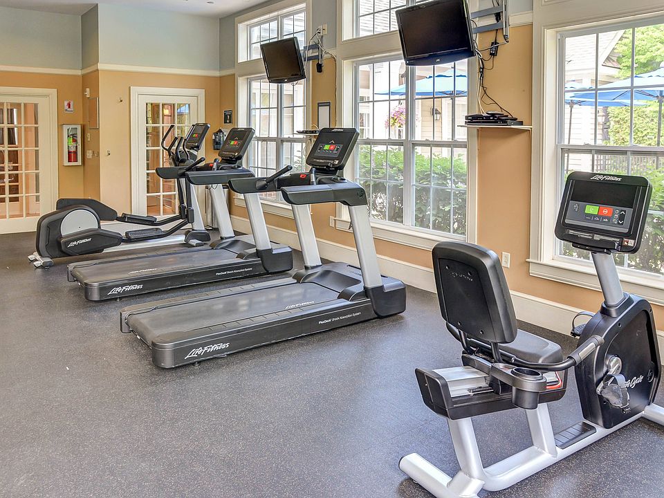 Huntington Townhomes Apartment Rentals Shelton, CT Zillow