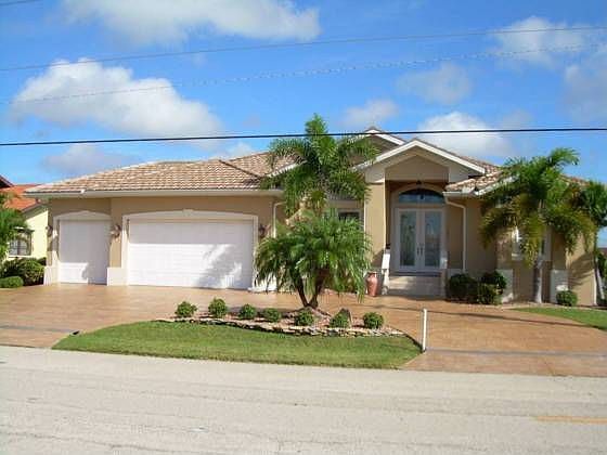 1st image of 2130 Aqui Esta Dr