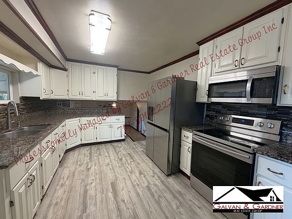 4th image of 1435 Coronado Dr